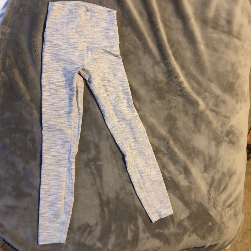 size 2 Lululemon gray/white leggings